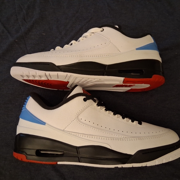 Jordan's 2/3 UNC to Chicago NWOB Size 13 FD0383-104 - Picture 2 of 9